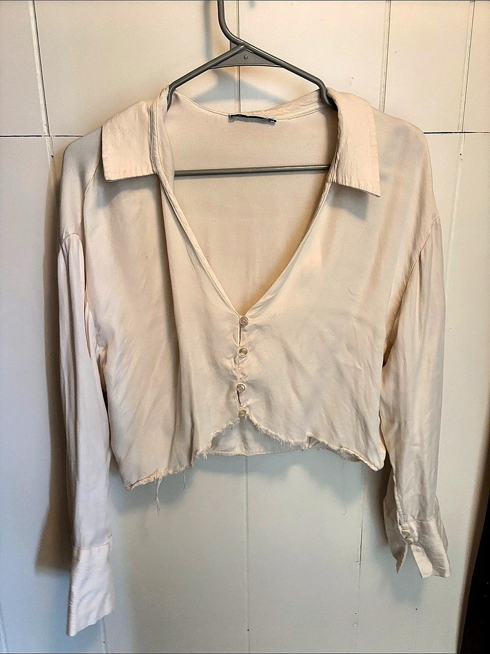 Zara Cream Cropped Blouse Size Medium